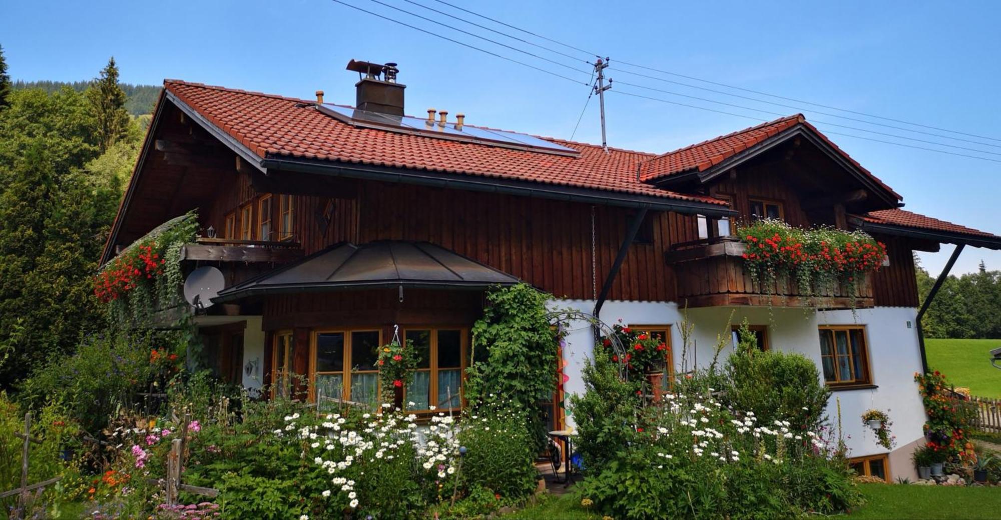 Ferienwohnung Haus Auerhahn Bad Hindelang Exterior foto