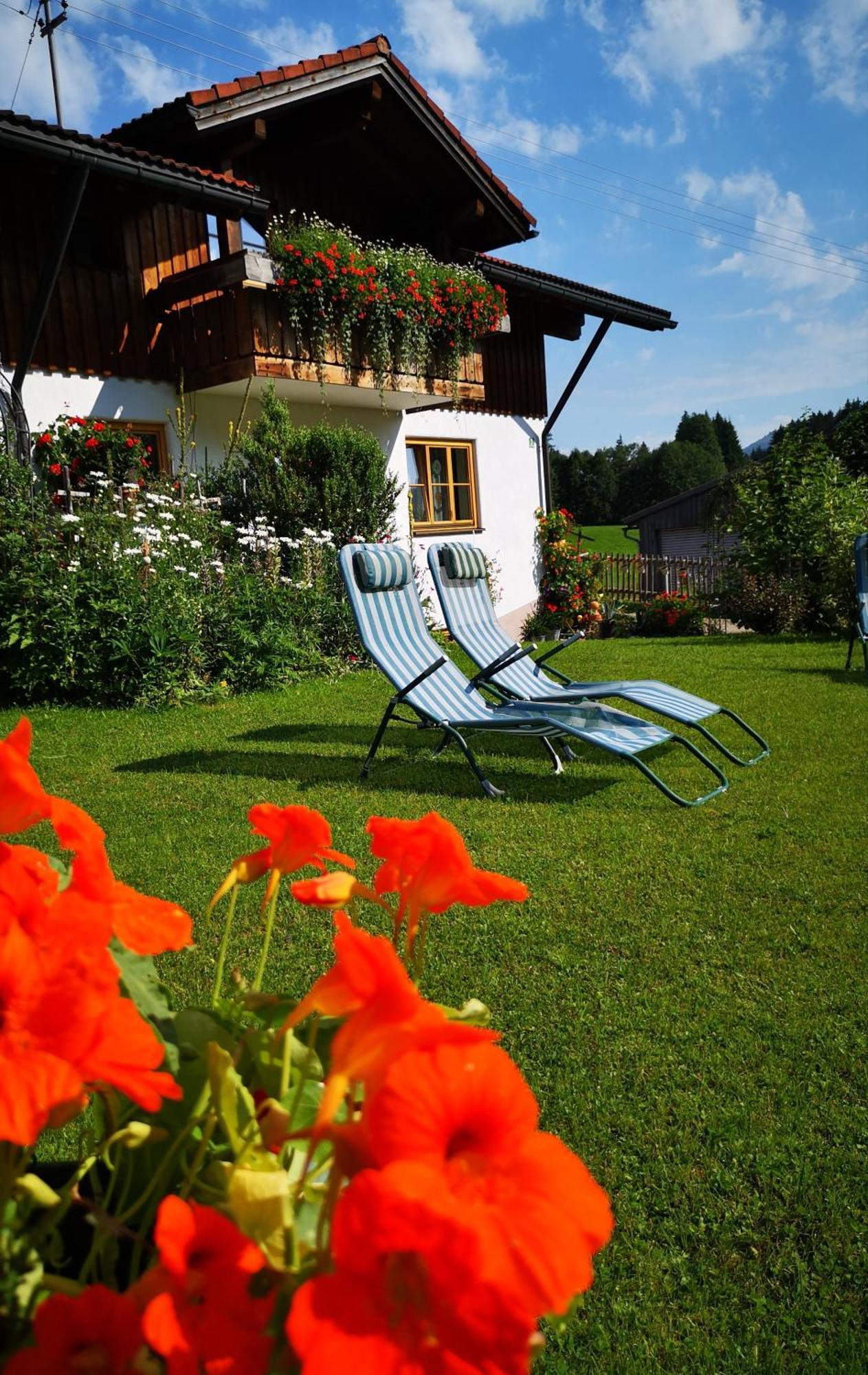 Ferienwohnung Haus Auerhahn Bad Hindelang Exterior foto